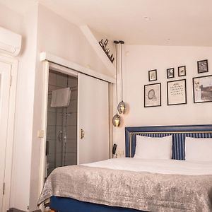 Camera con letto king size
